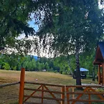 Planinska Kuca Ella Dağ evi *