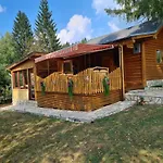 Brvnara Planinska Kuca Ella Jelik