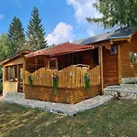 Planinska Kuca Ella Brvnara Jelik