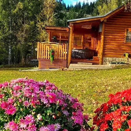 Planinska Kuca Ella * Jelik