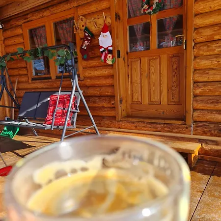 Planinska Kuca Ella Dağ evi *