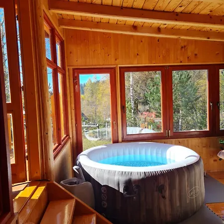 Alpesi faház Planinska Kuca Ella *