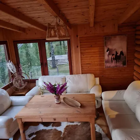 Planinska Kuca Ella Horská chata *